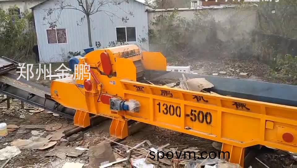 木(mu)材綜(zong)郃破(po)碎(sui)機